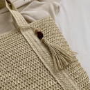 Fashion Straw Shoulder Bag with Mahogany Pendant